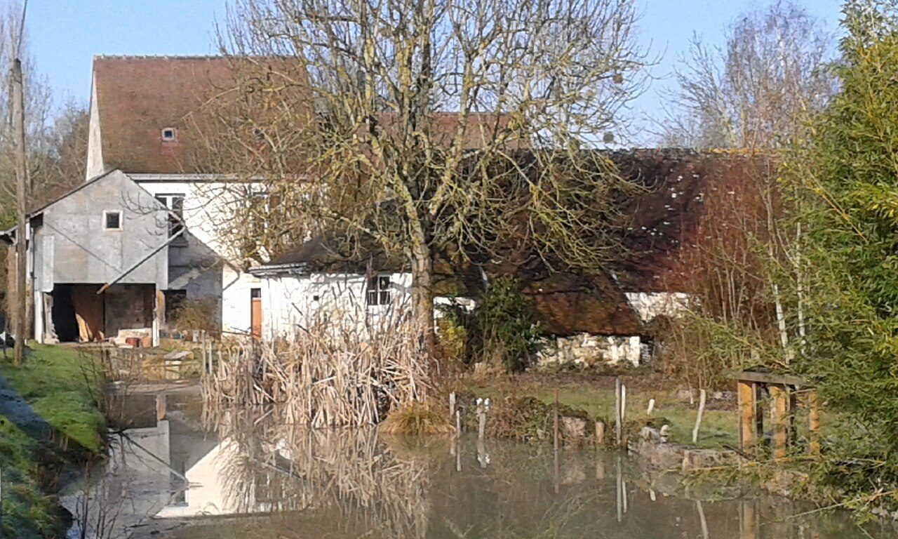 Les Fontaines rouges