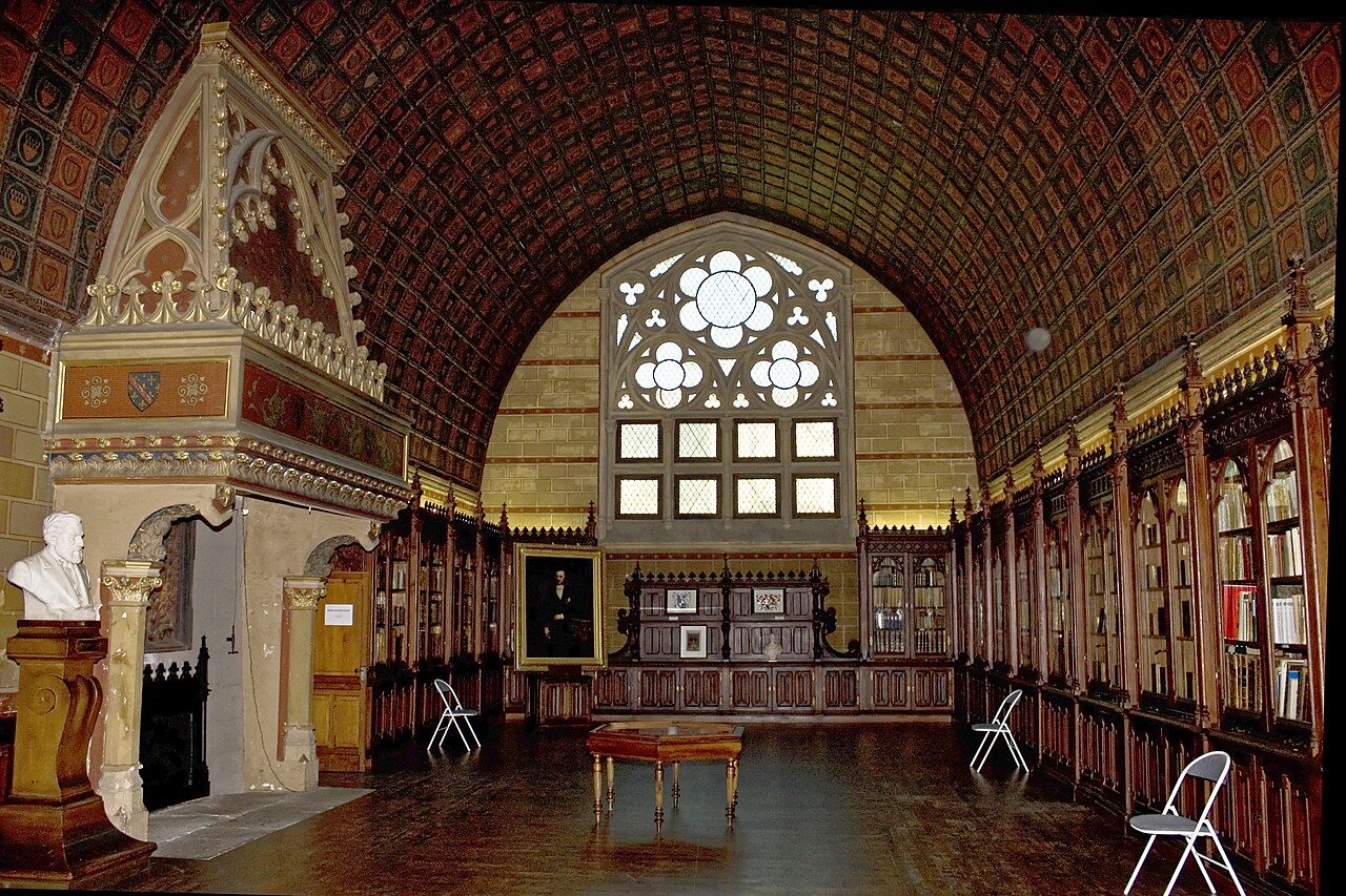 Bibliothèque de la Diana à Montbrison