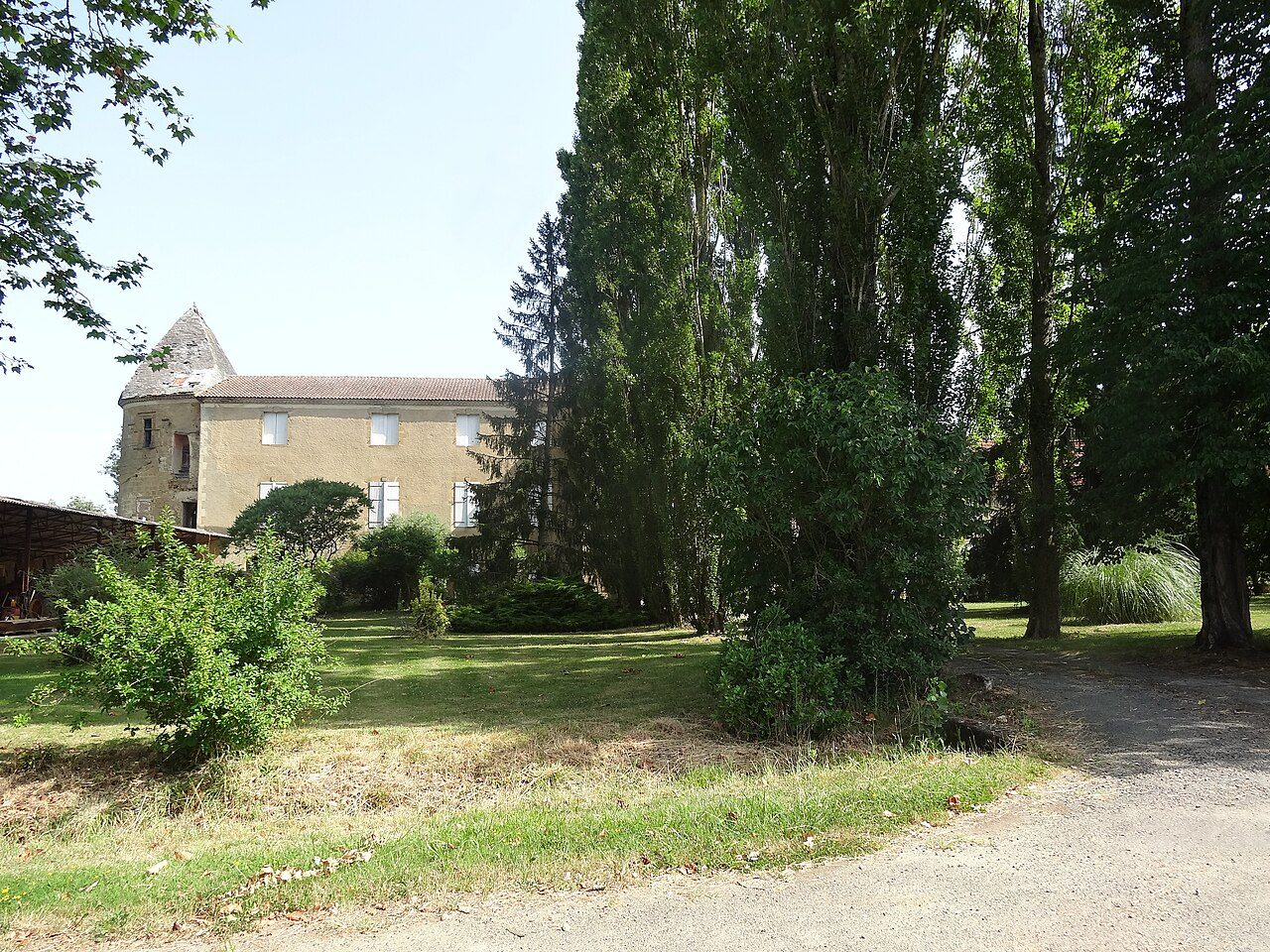 Château de Lapalu à Moncassin
