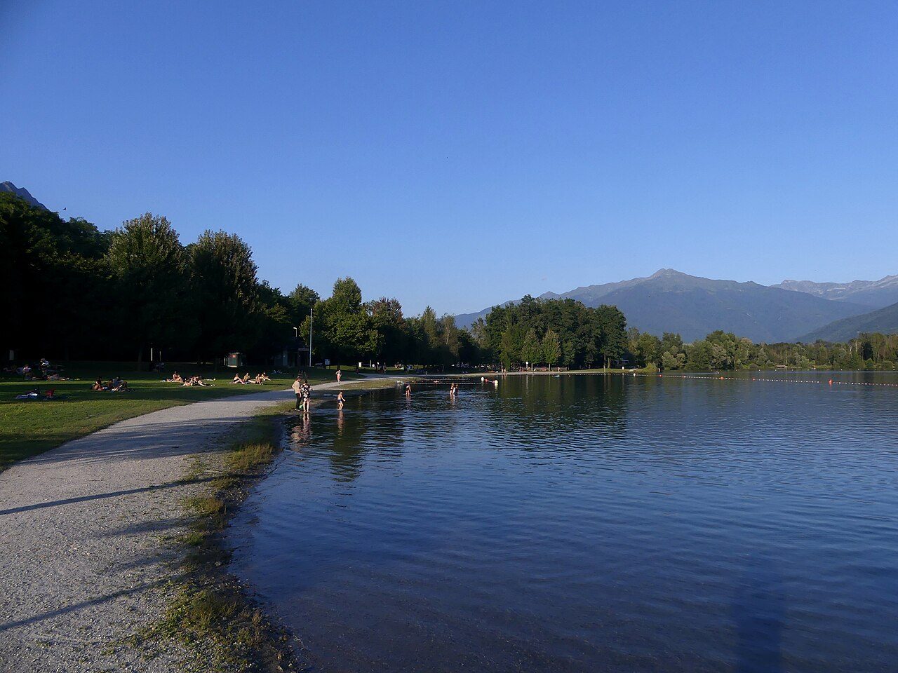 Plage du lac de Carouge