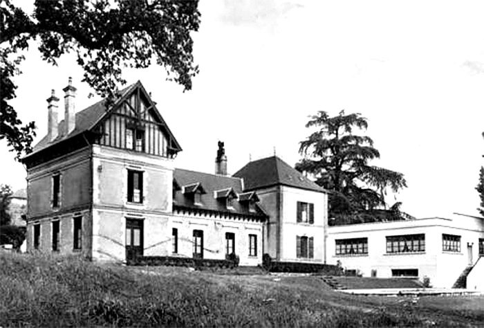 Château de Saint Léger de Fougeret à Saint-Léger-de-Fougeret