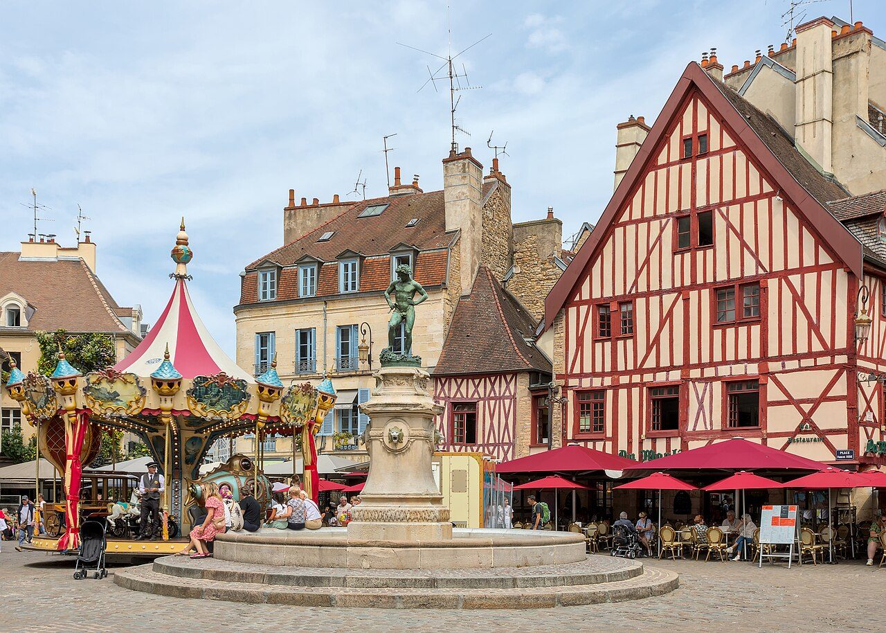 Carrousel du Bareuzai