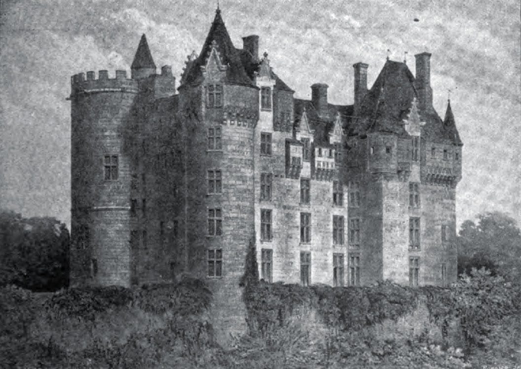 CHÂTEAU DE MONTSABERT à Brissac Loire Aubance