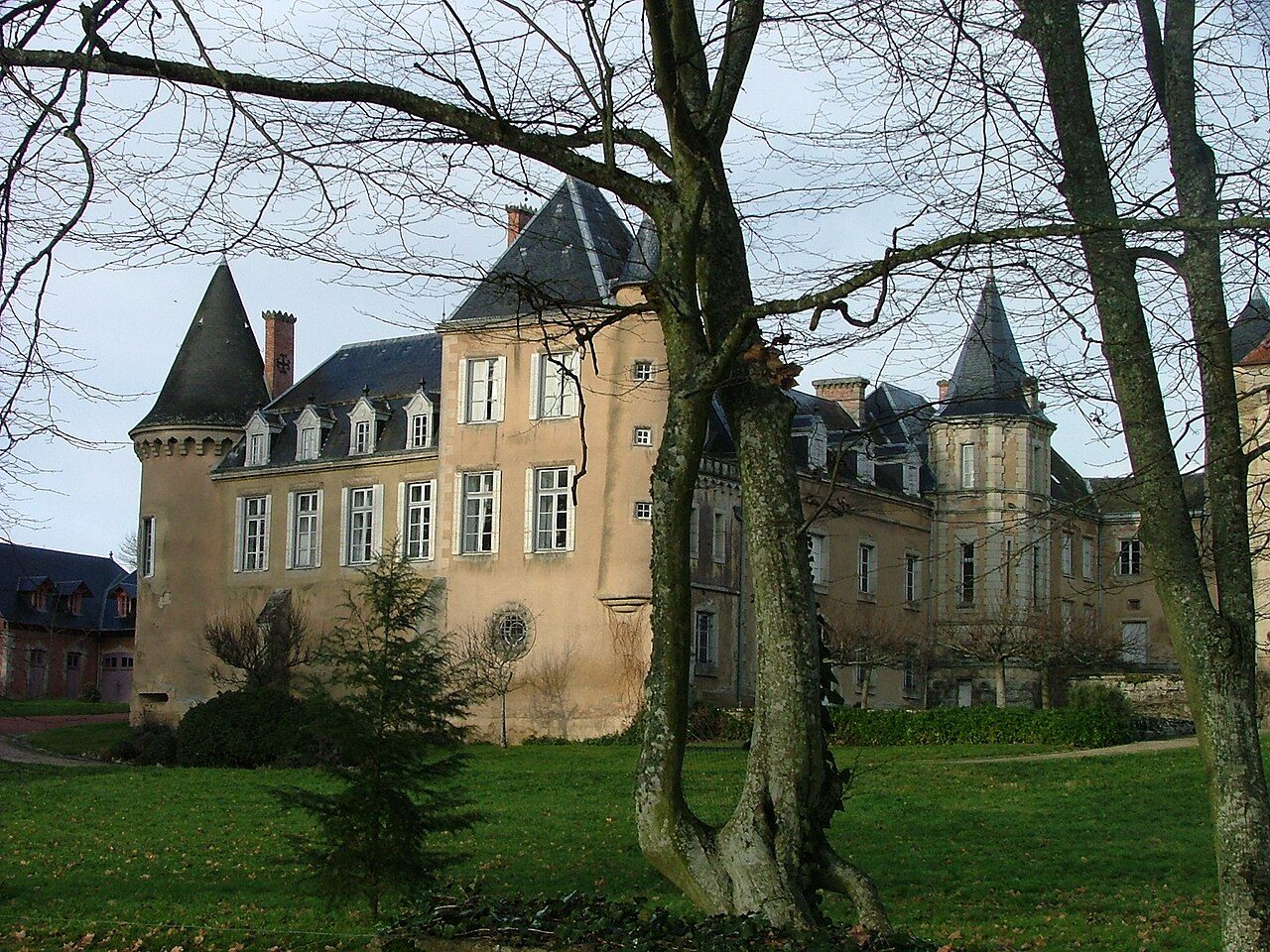 Château de Dracy à Dracy-lès-Couches