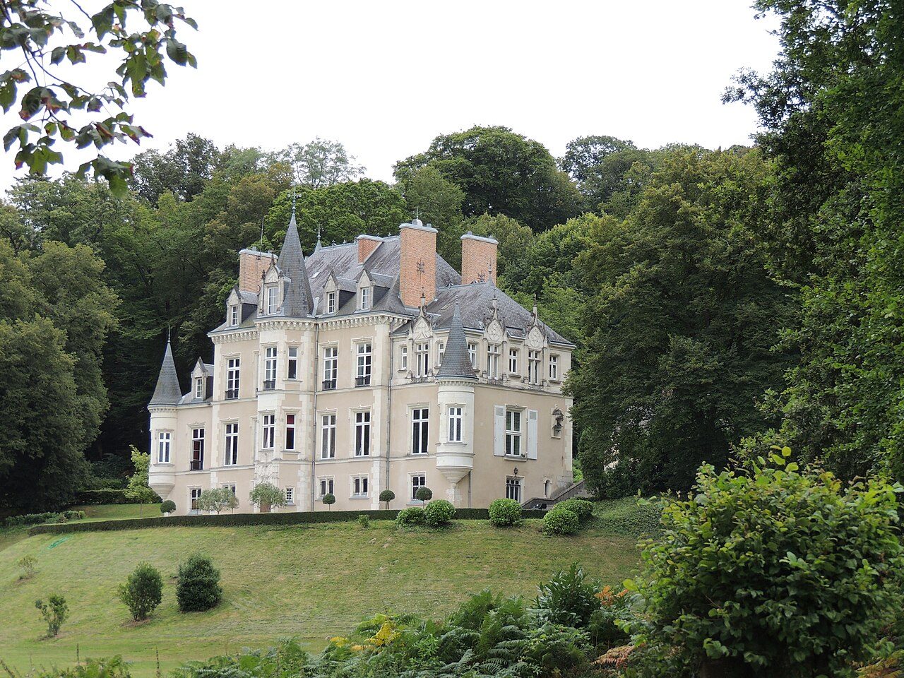 Château de Montertreau à Parigné-le-Pôlin