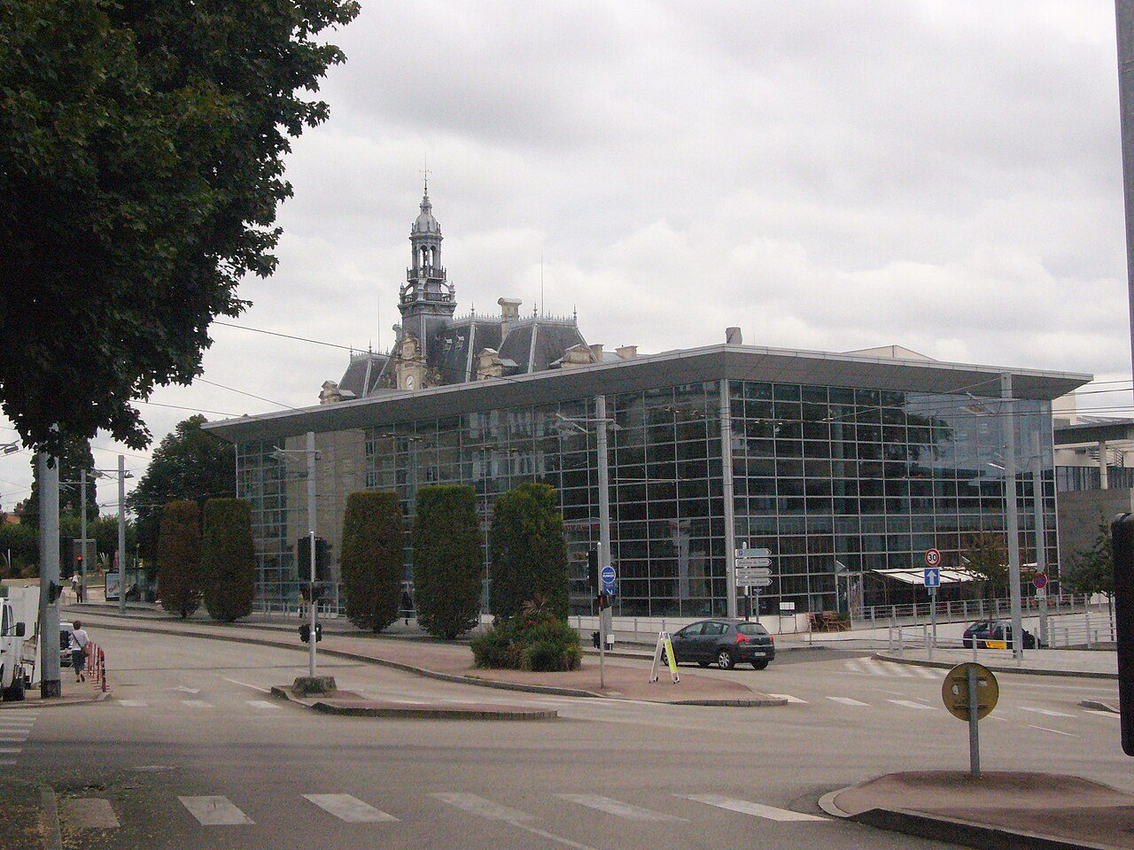 Bibliothèque Francophone Multimédia de Limoges - Beaubreuil