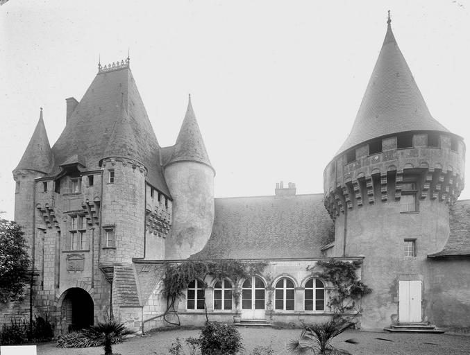 Médiathèque de Chef-Boutonne