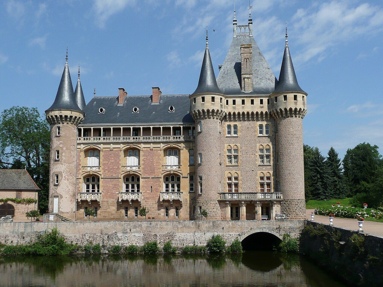 Château de La Clayette