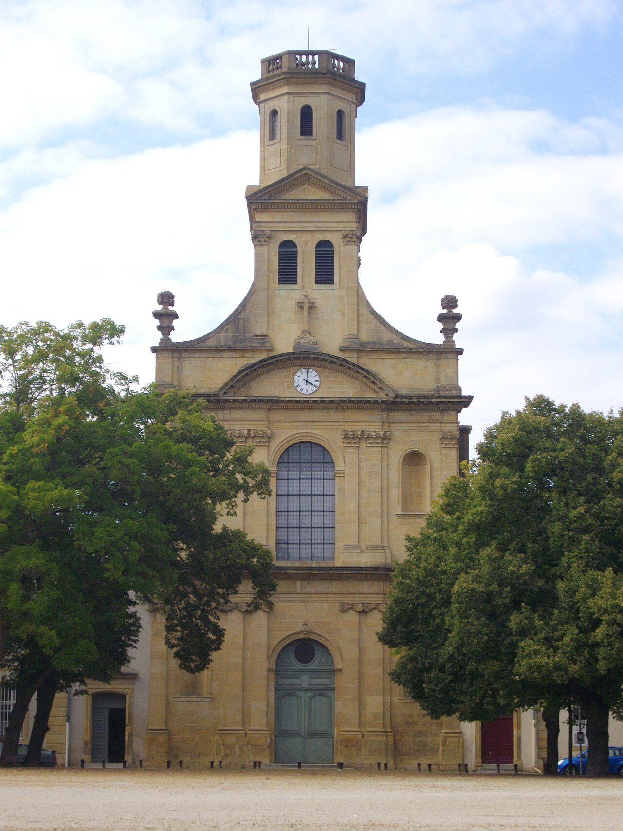 Église Saint-Simon Saint-Jude