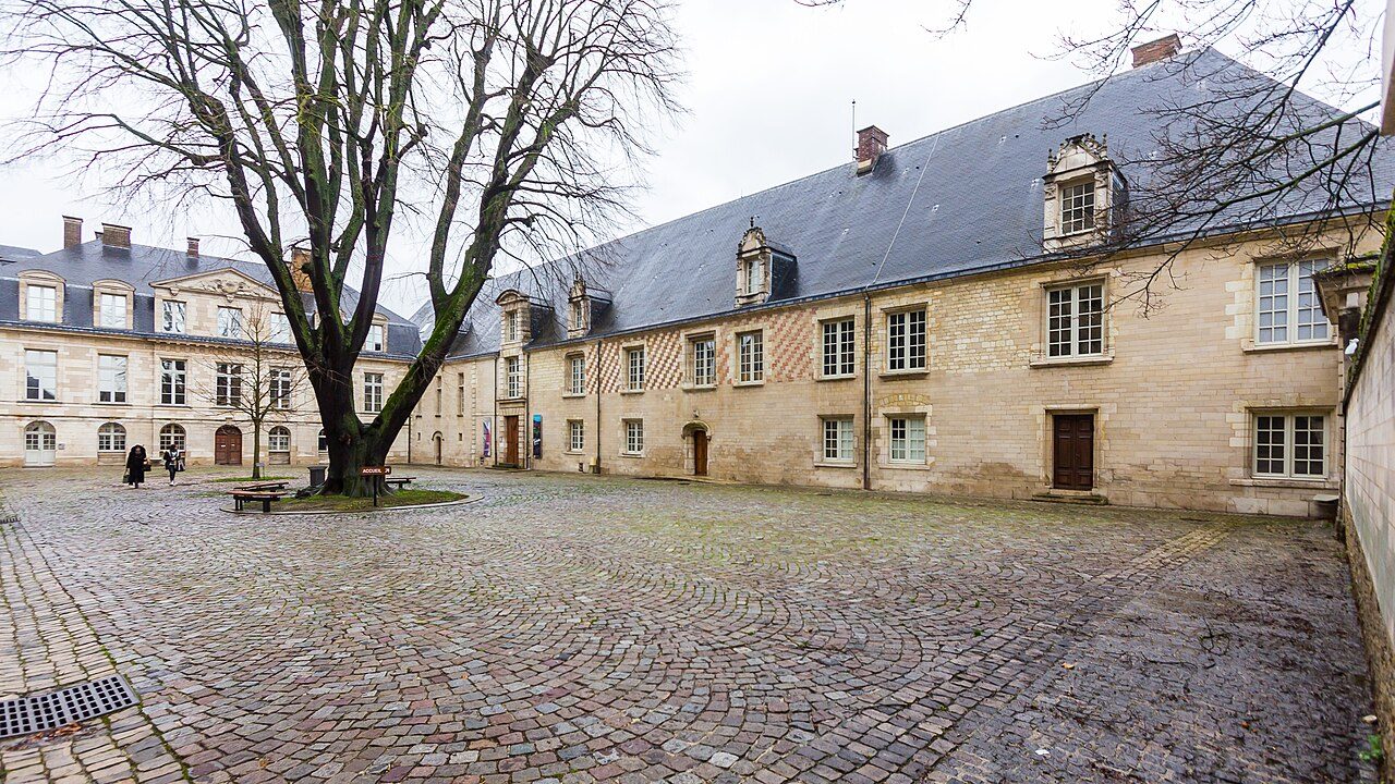 Musée d’Art moderne - Collections nationales Pierre et Denise Lévy