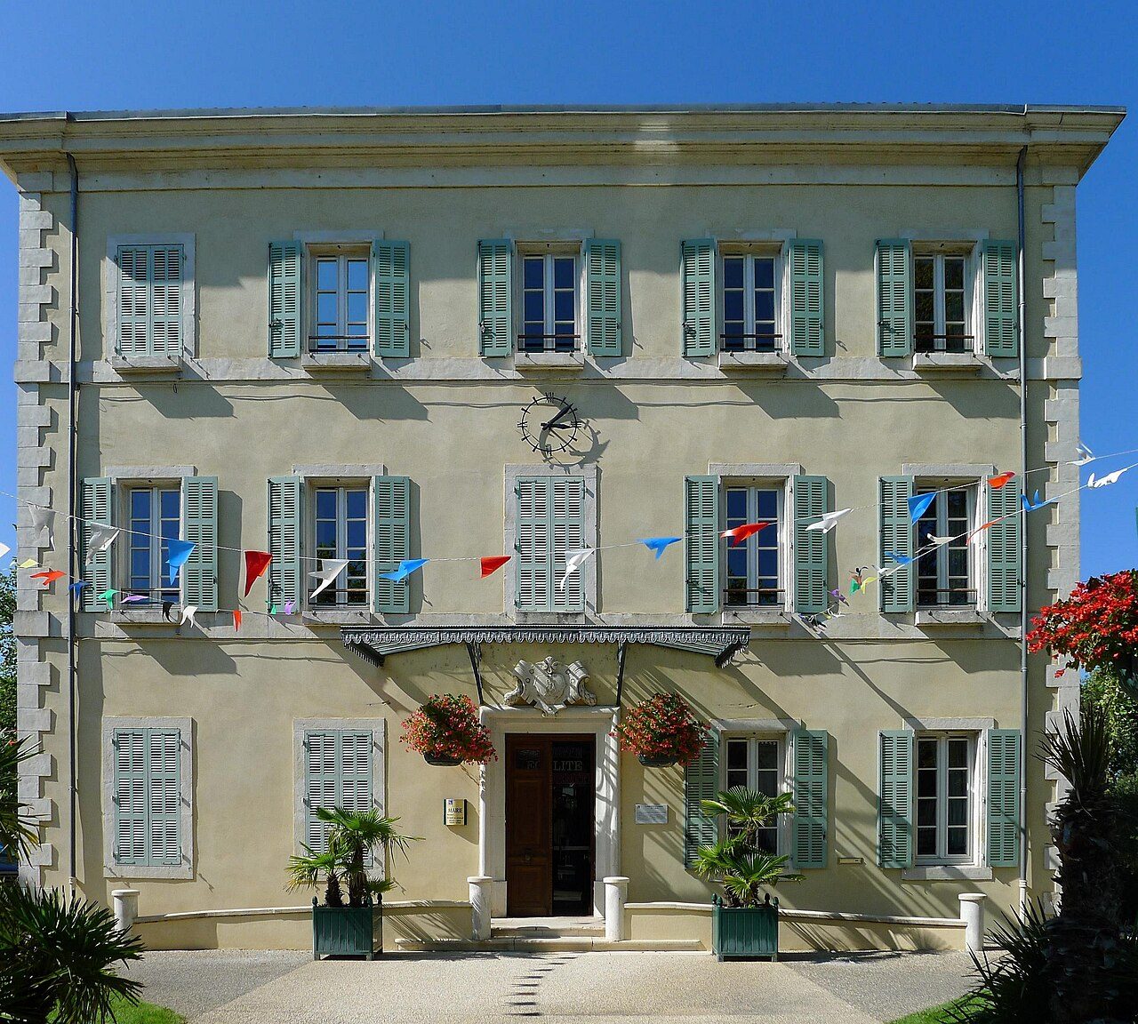 Piscine de Châteauneuf-du-Rhône à Châteauneuf-du-Rhône