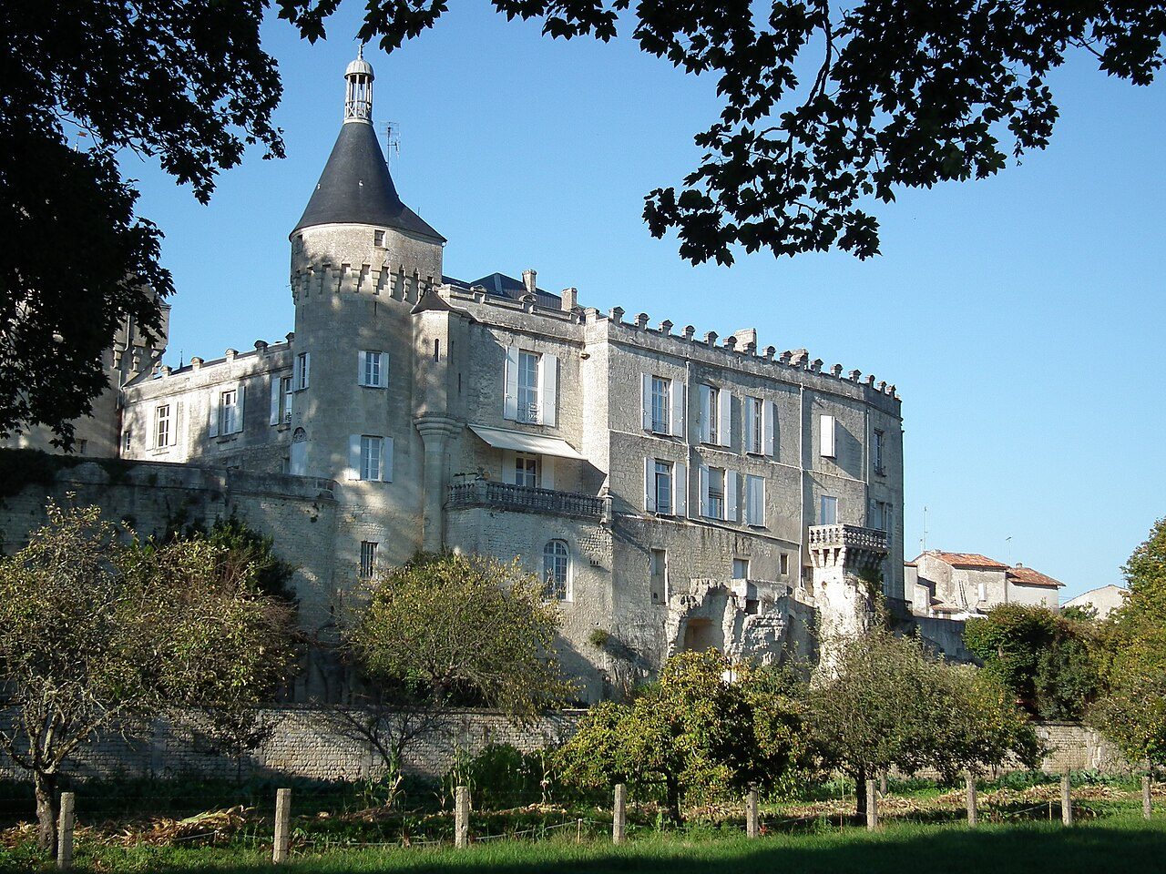 Visite guidée de la ville de Jonzac