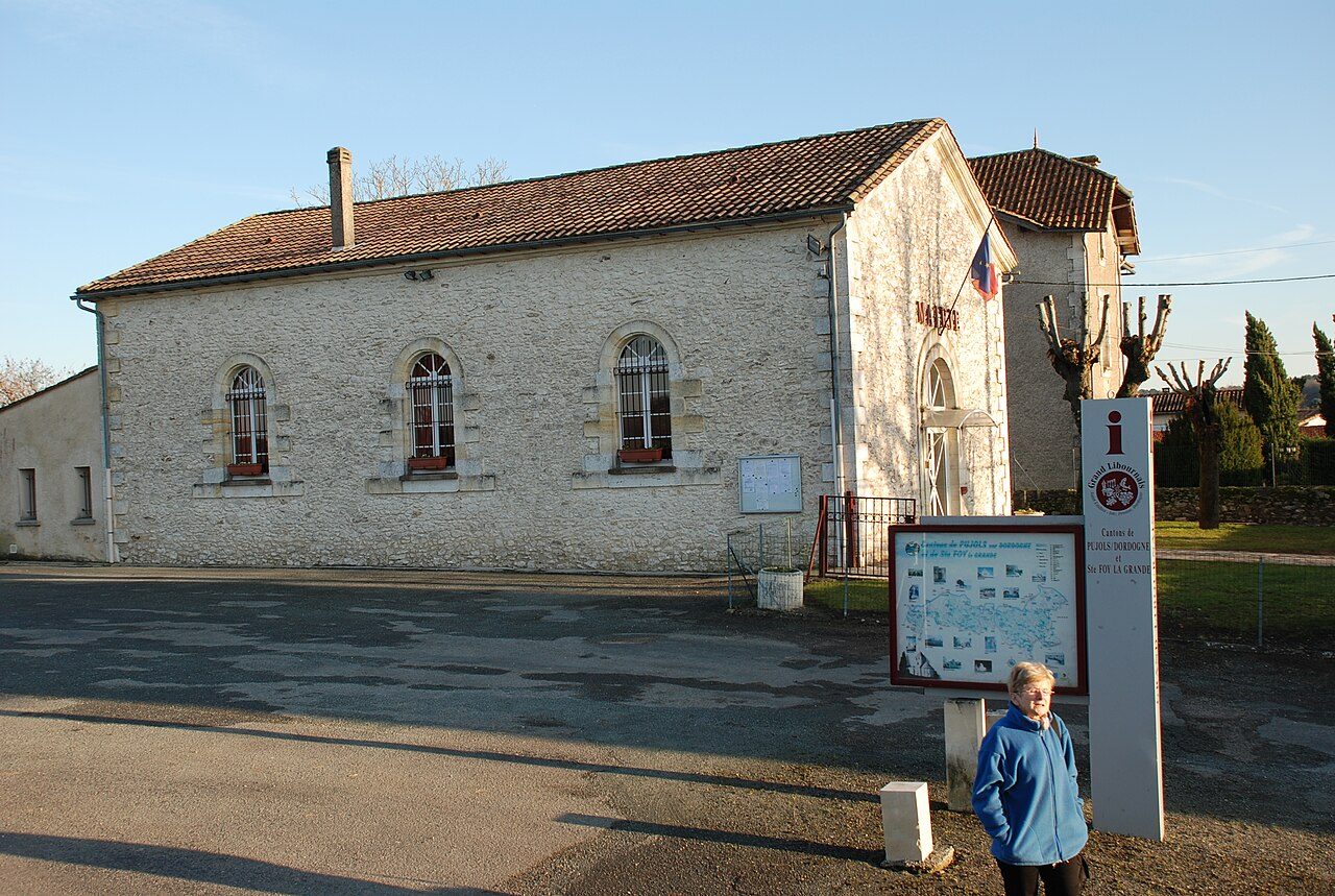 École de La Roquille à La Roquille