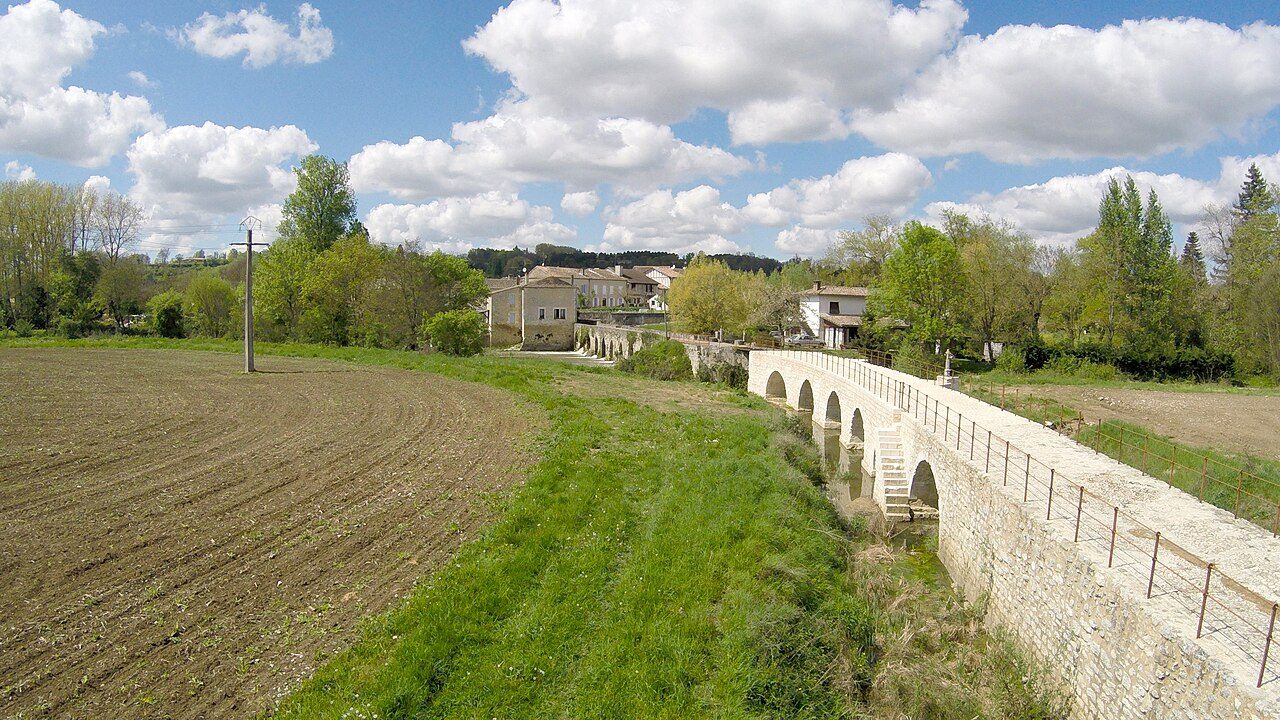 Pont Roman à La Sauvetat-du-Dropt