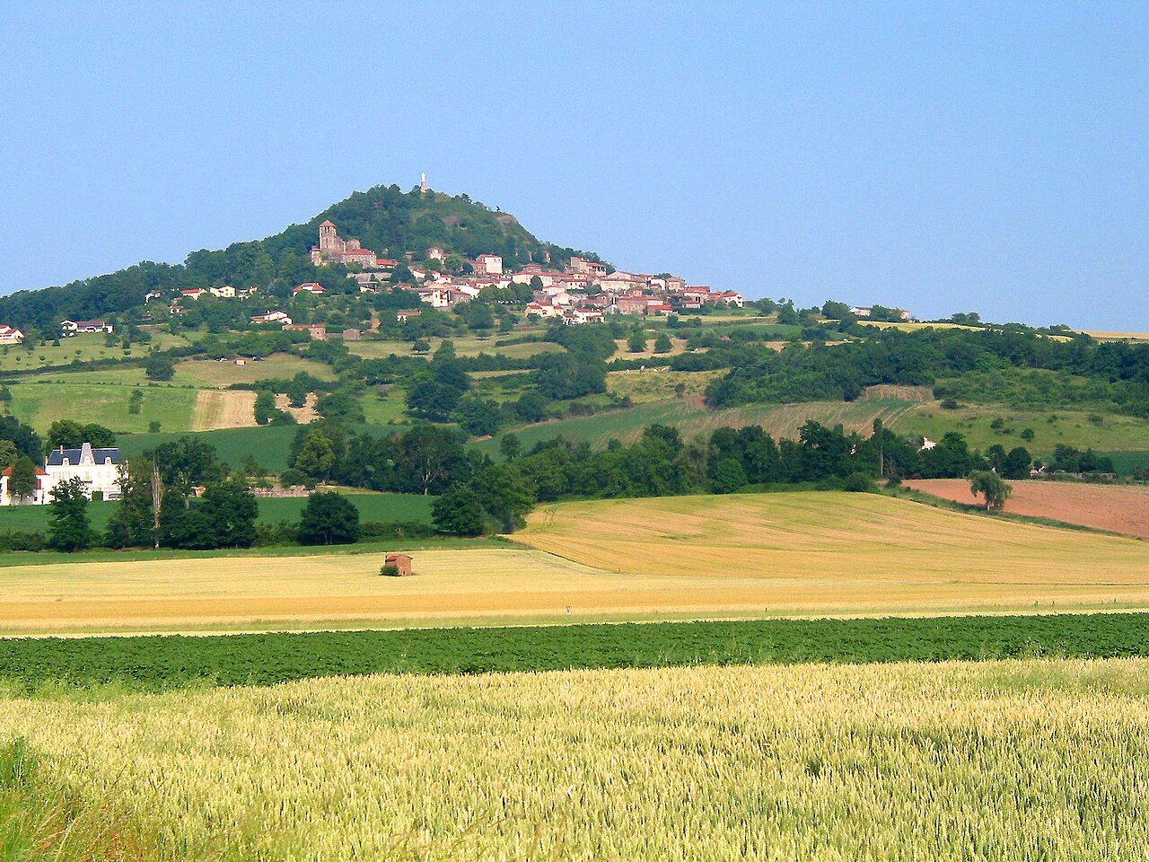 Usson - Plus Beau Village de France® à Usson