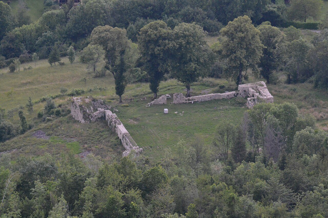 Le Château d'Amont à Bélesta