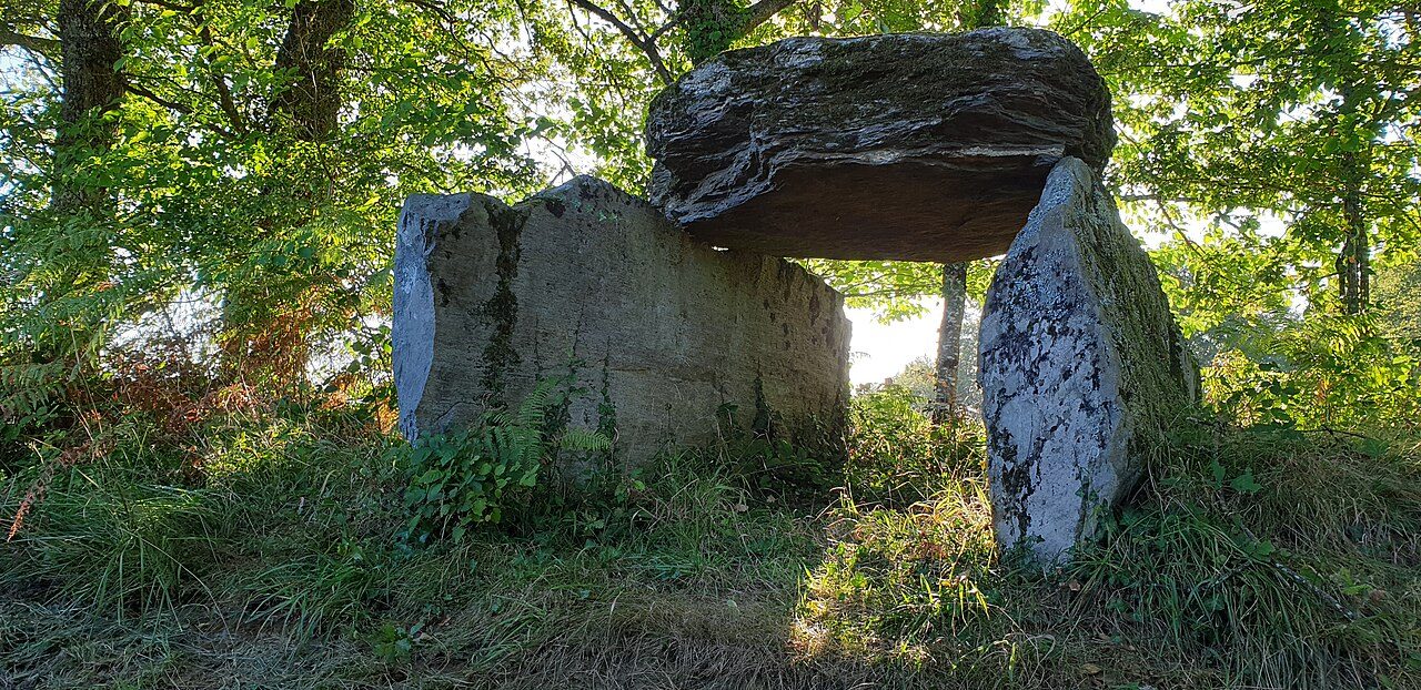 Dolmen de la Tamanie à Oradour-sur-Vayres