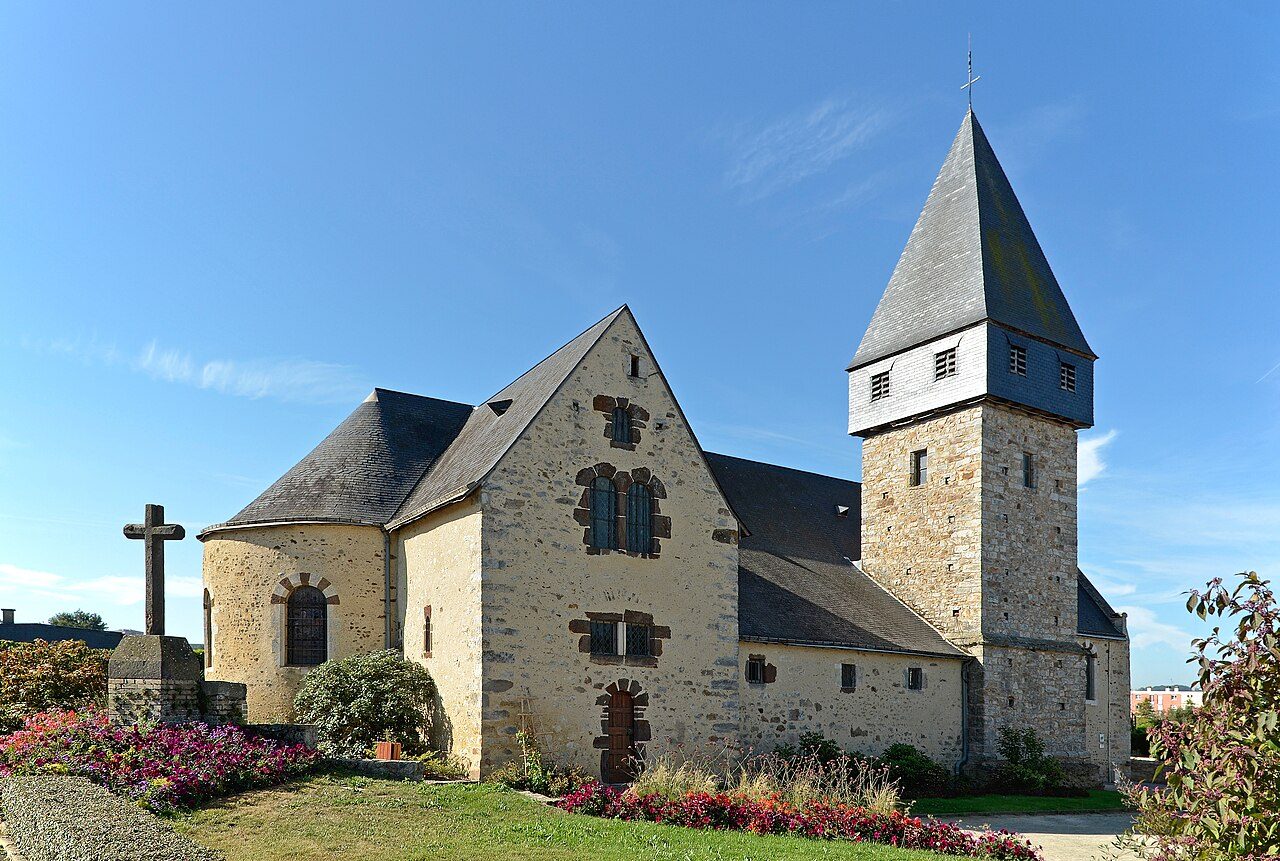 Eglise St-Nicolas à Coulaines