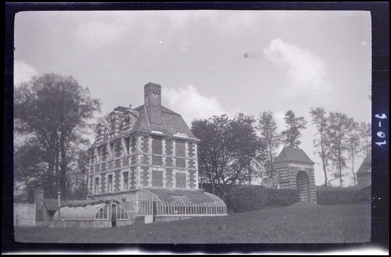 Château de Sommesnil à Sommesnil