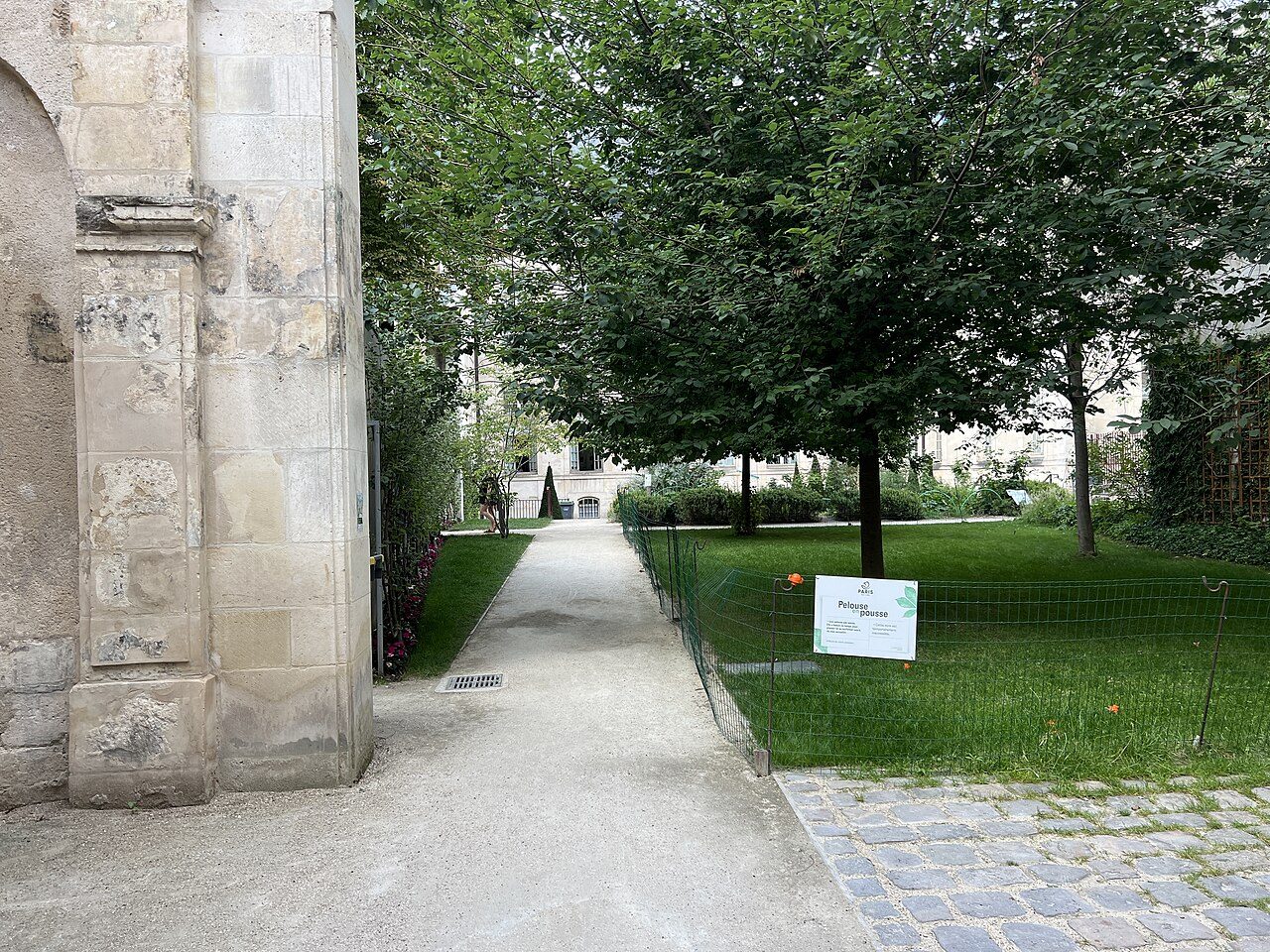 Jardin des Rosiers - Joseph Migneret à Paris 4e Arrondissement