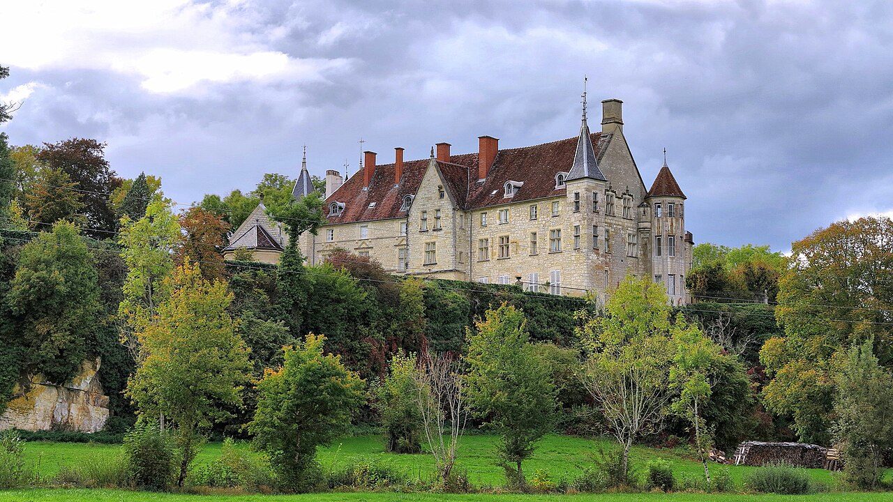 Chateau de Montrambert à Dammartin-Marpain