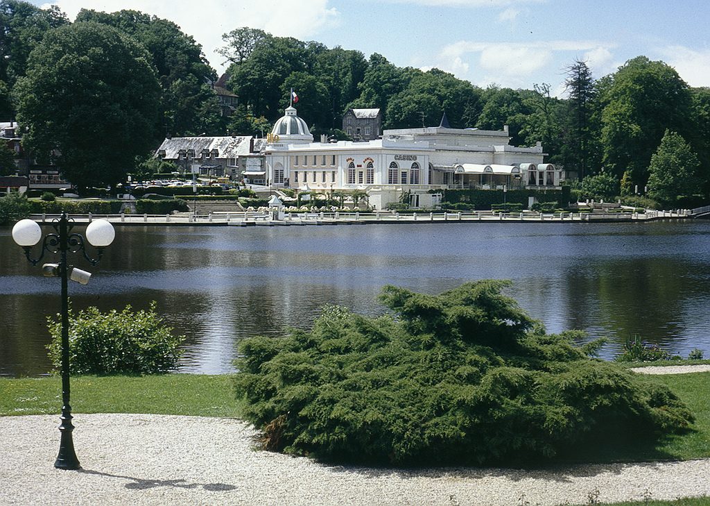 Piscine de Bagnoles de l'Orne à Bagnoles de l'Orne Normandie