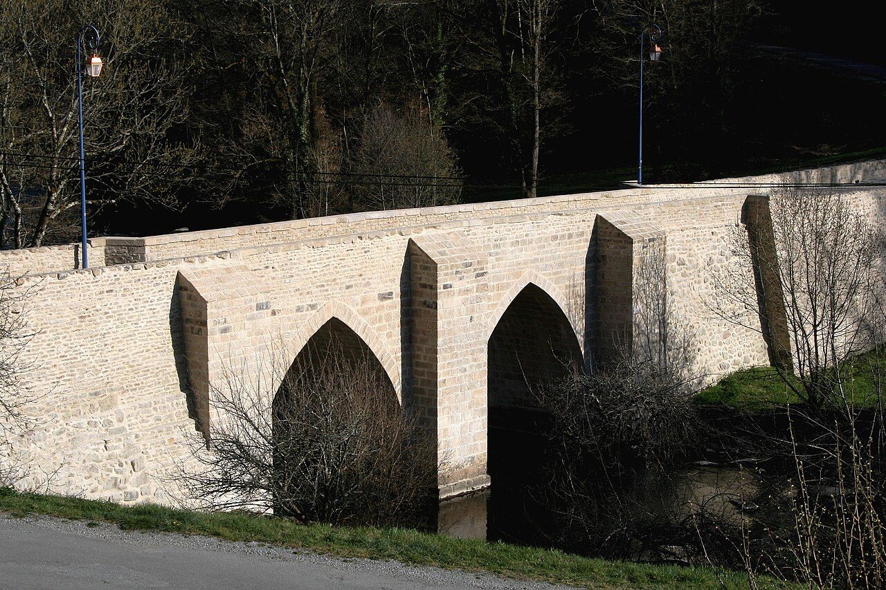 Point de vue sur le village de Châteauponsac à Châteauponsac