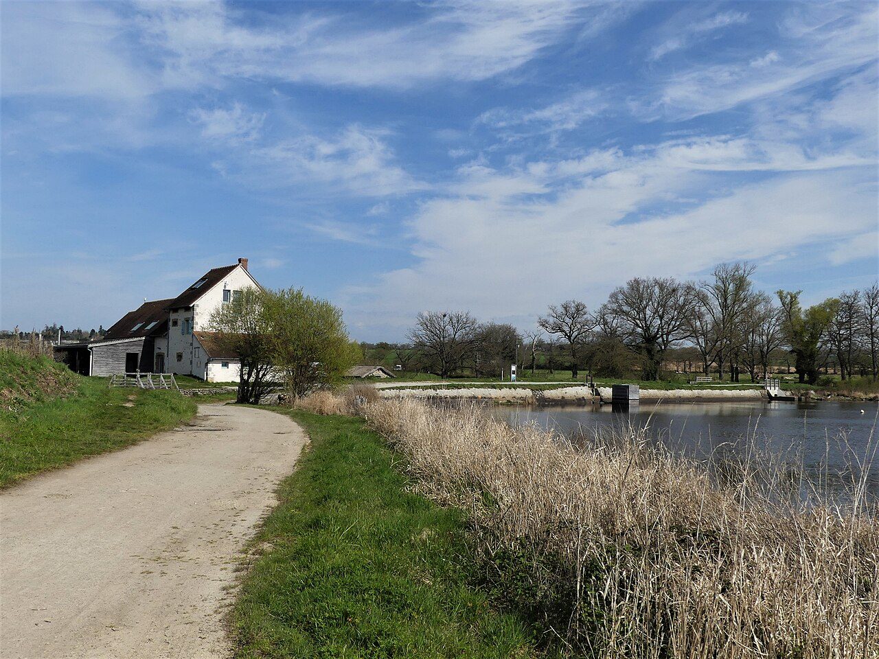 Maison de la Réserve Naturelle de l'étang des Landes à Lussat
