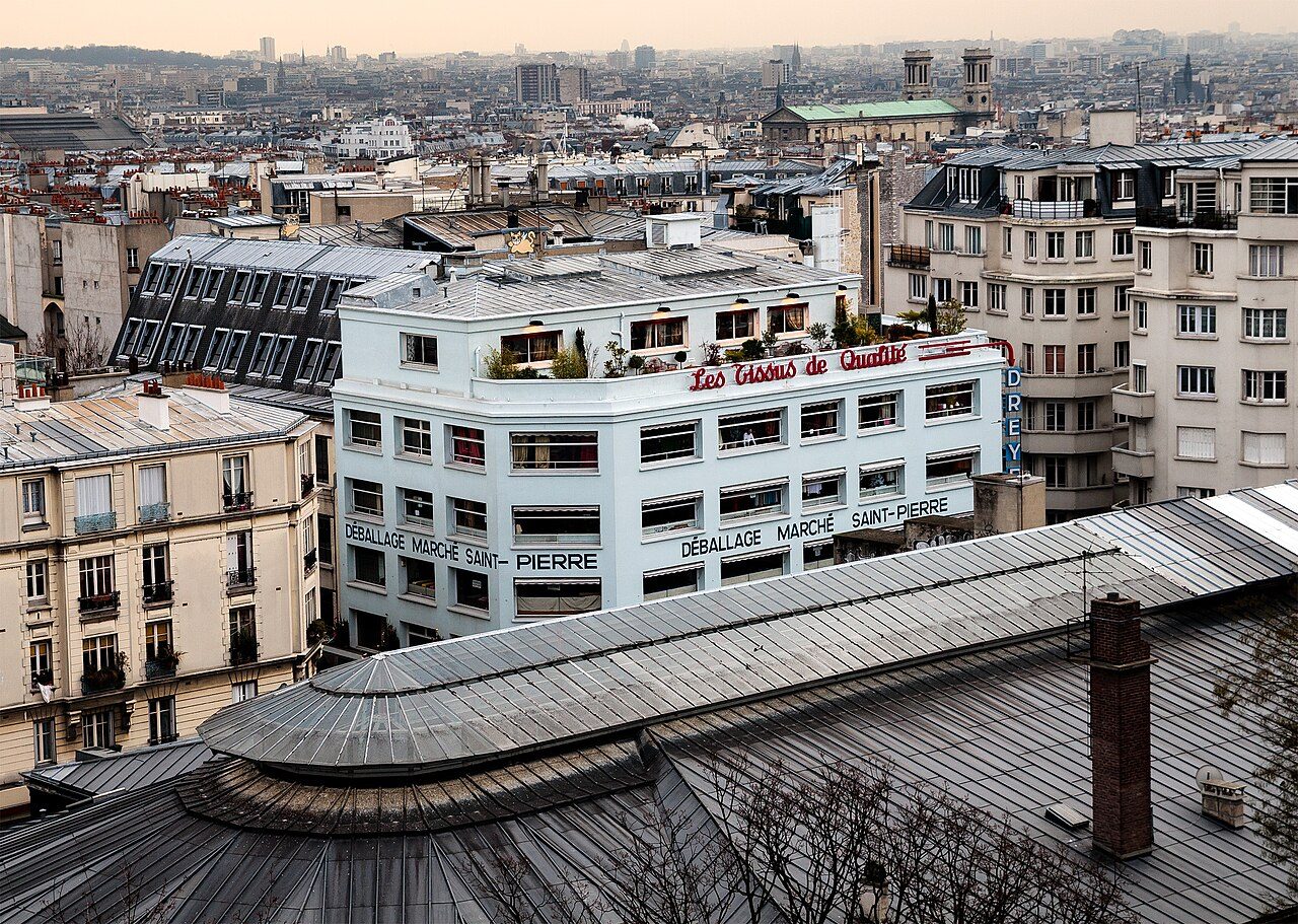 Marché Saint-Pierre à Paris
