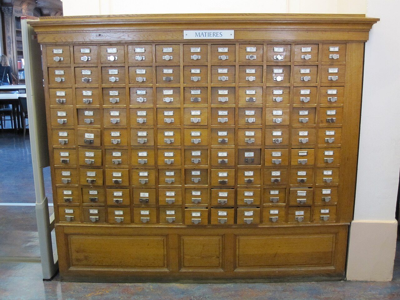 Bibliothèque municipale à Saint-Bonnet-le-Château