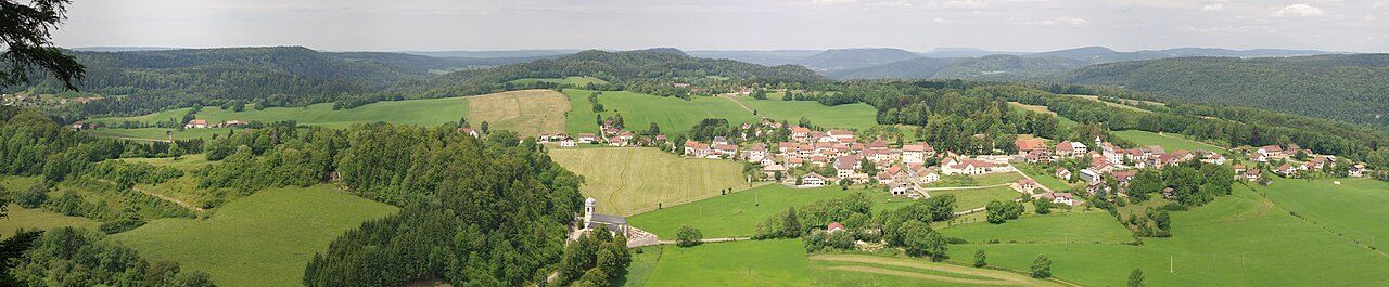 Belvédère du Rachet à Chaux-des-Crotenay