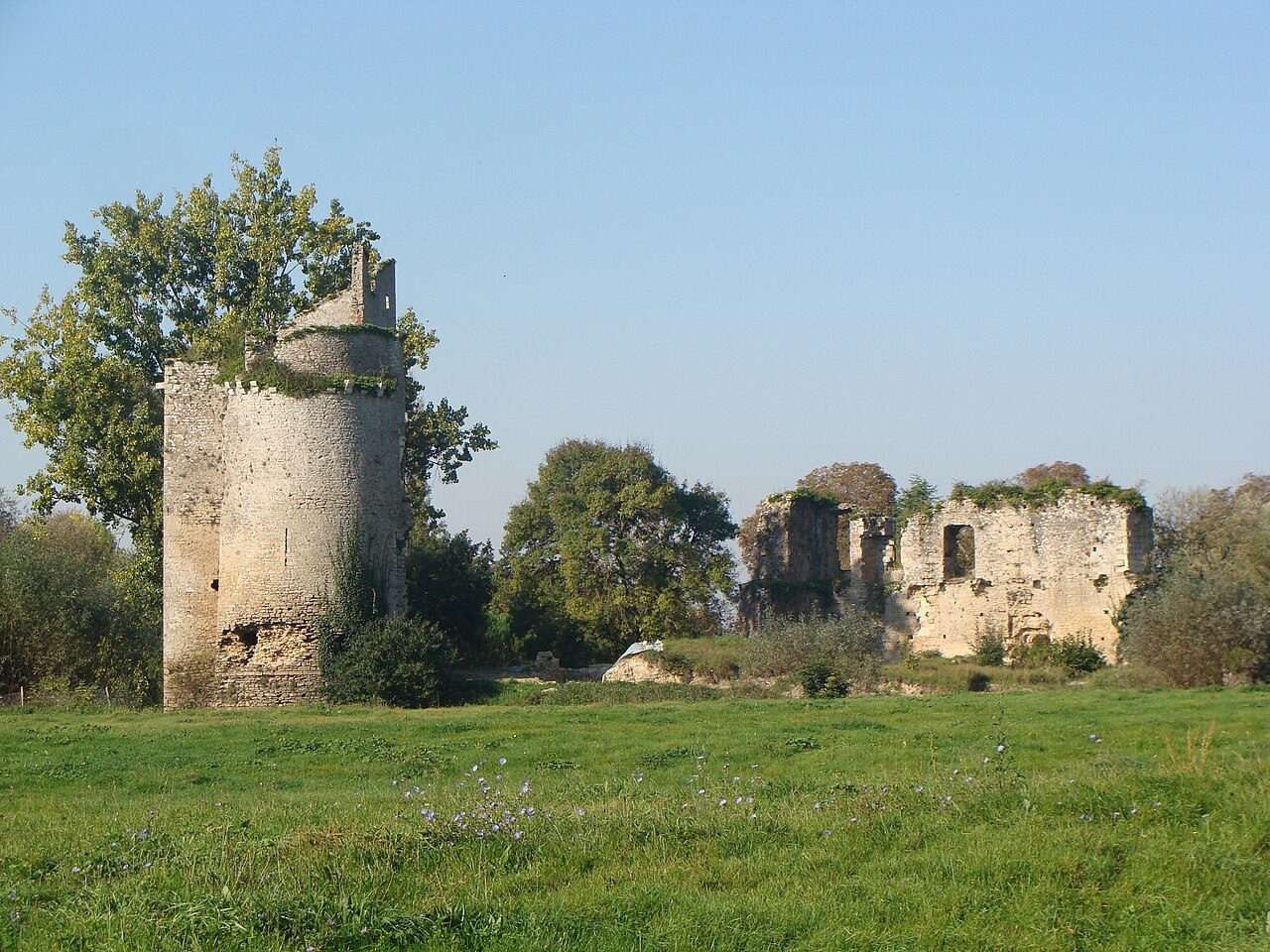 LE CHÂTEAU DE MACHECOUL à Machecoul-Saint-Même