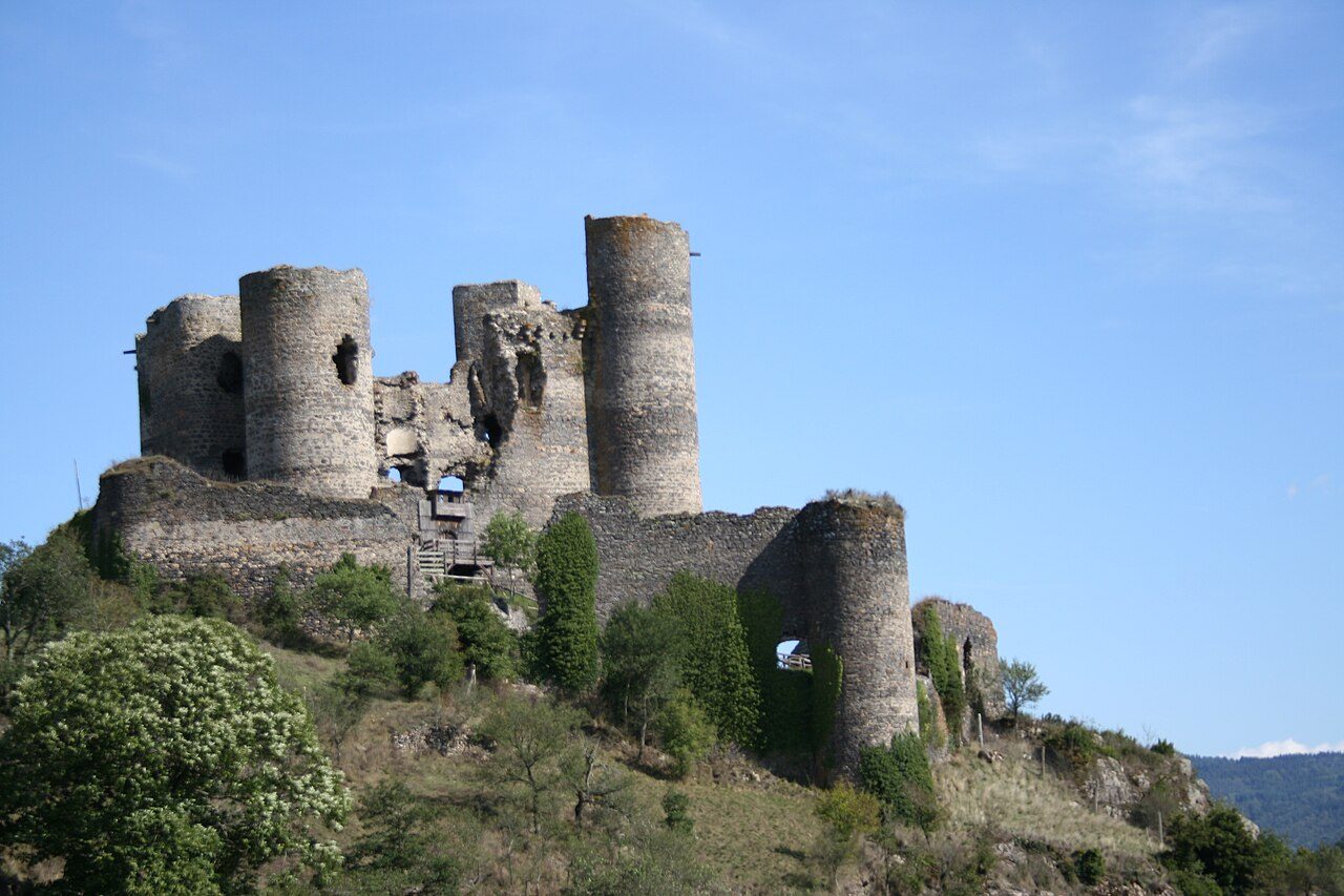 Château de Domeyrat à Domeyrat