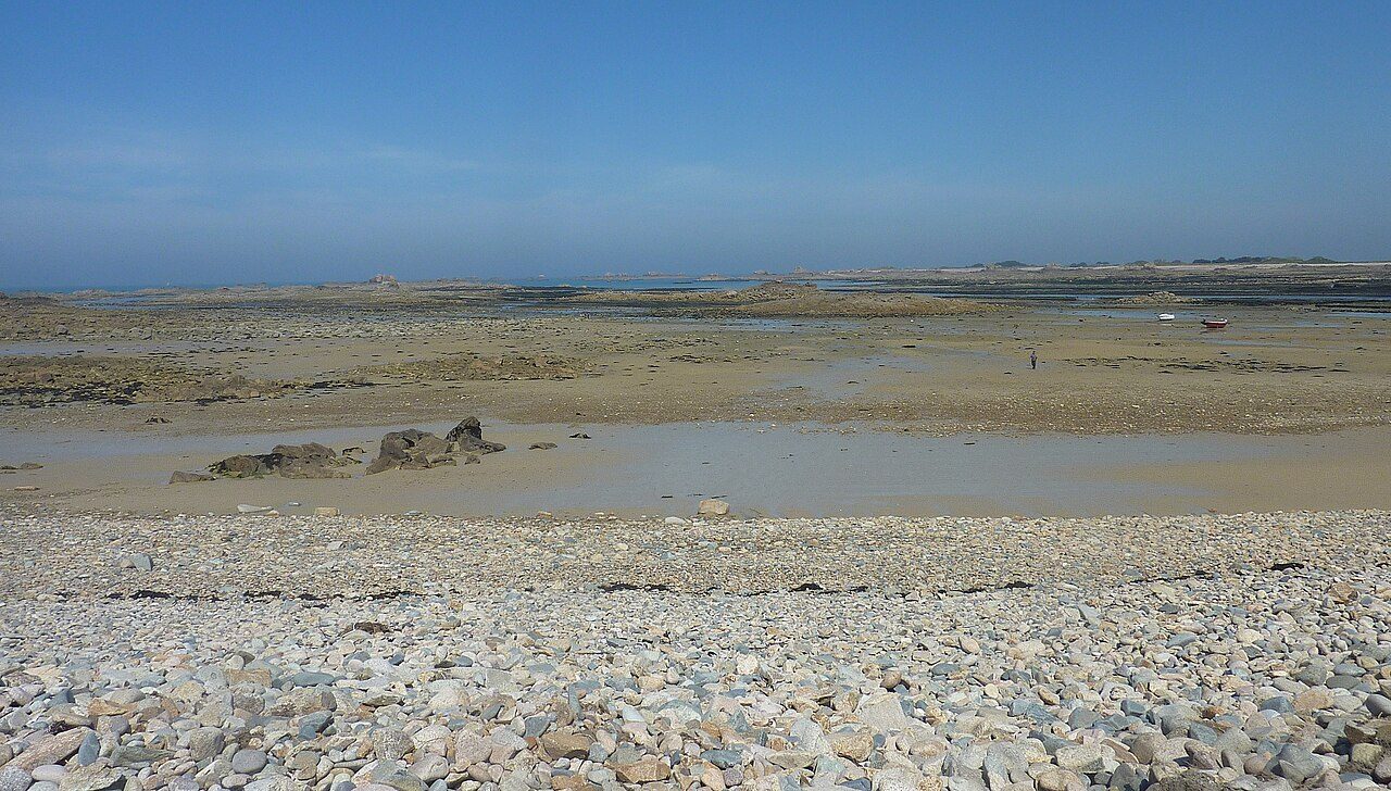 La Pointe du Château à Plougrescant