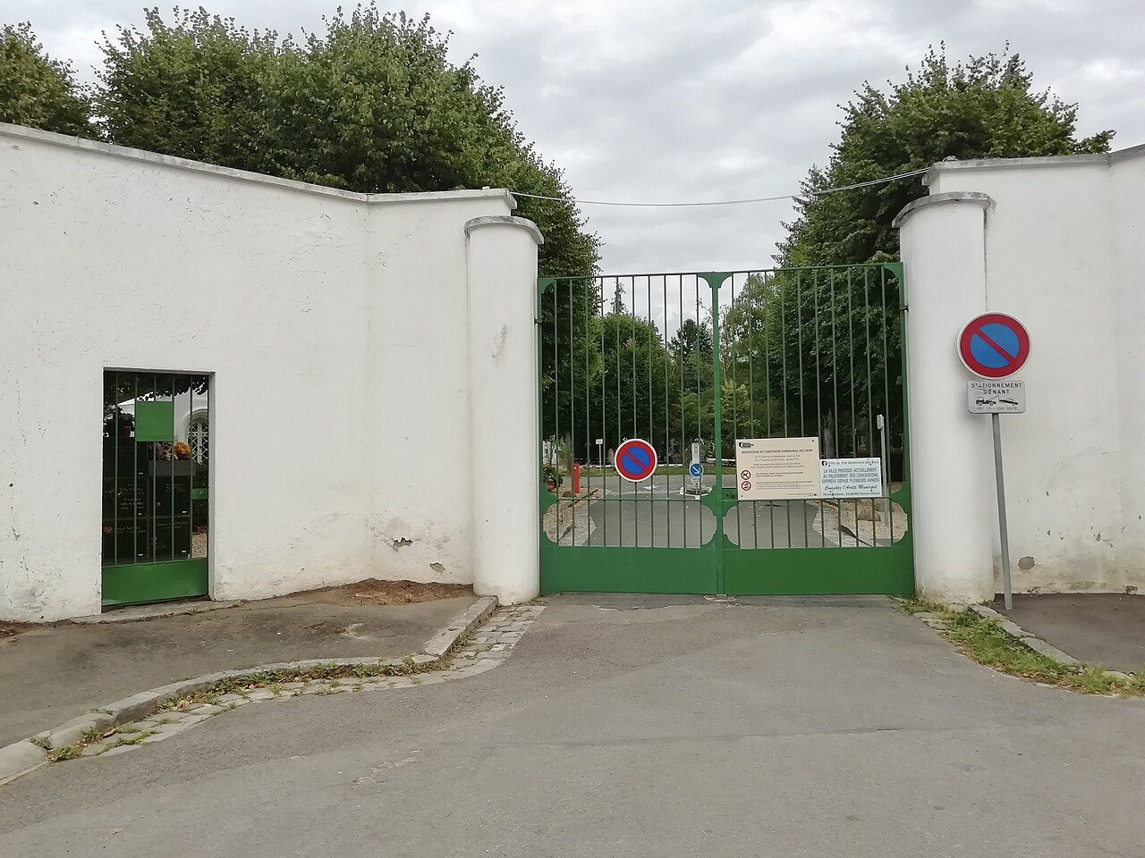 Cimetière et église orthodoxe russe de Notre-Dame-de-l'Assomption