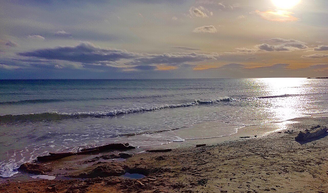 PLAGE DES ARESQUIERS à Frontignan