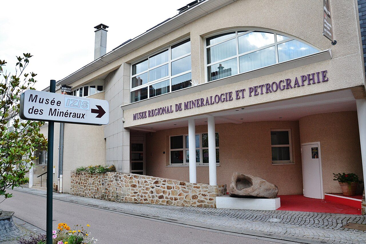 Musée de la minéralogie et de la pétrographie à Ambazac