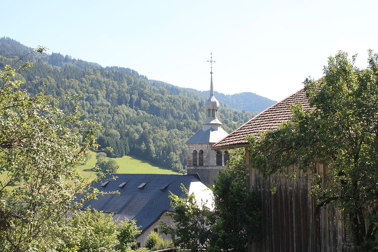 Bibliothèque les Villards-Sur-Thônes