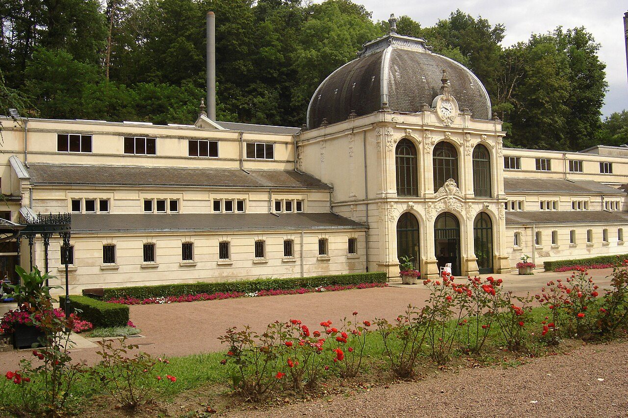Piscine de Saint Honoré Les Bains à Saint-Honoré-les-Bains
