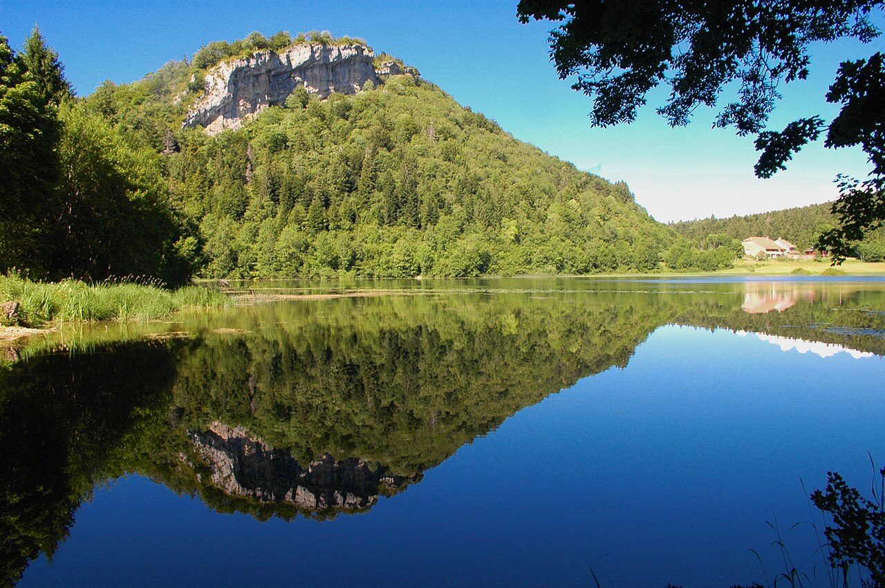 Lac d'Antre à Villards-d'Héria
