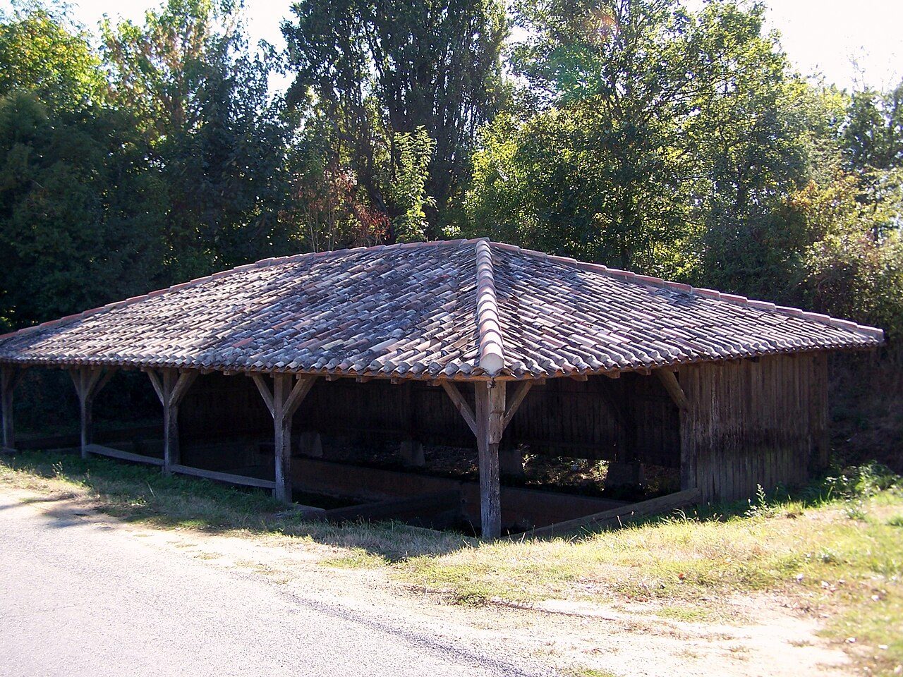 Lavoir de Ferbos à Grignols