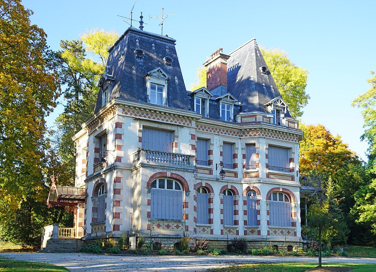 Chateau de la roseraie à Héricourt