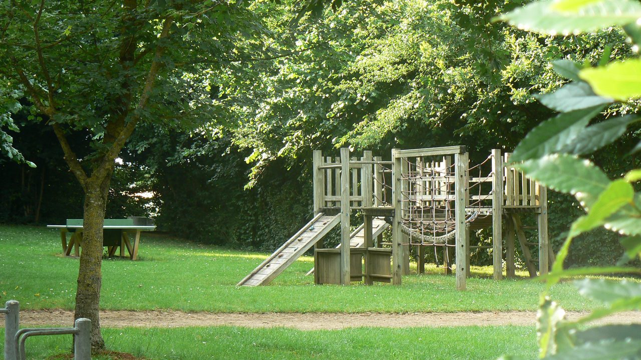 Aire de jeux de Curzon à Curzon