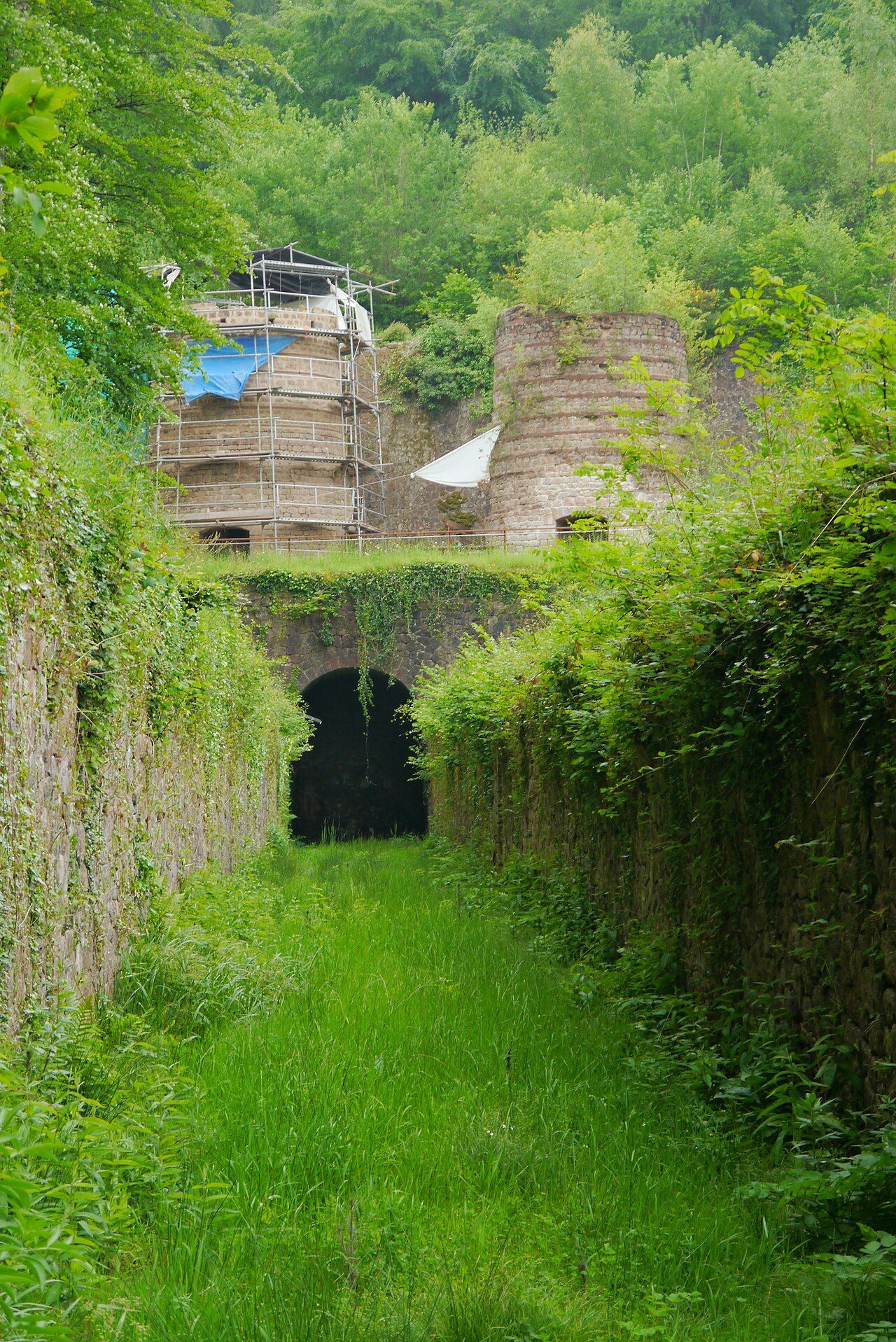 Fours de calcination de la Butte Rouge à Dompierre
