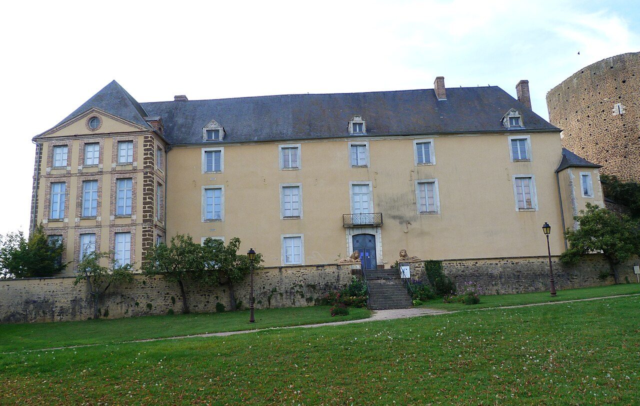 Musée Colette à Saint-Sauveur-en-Puisaye