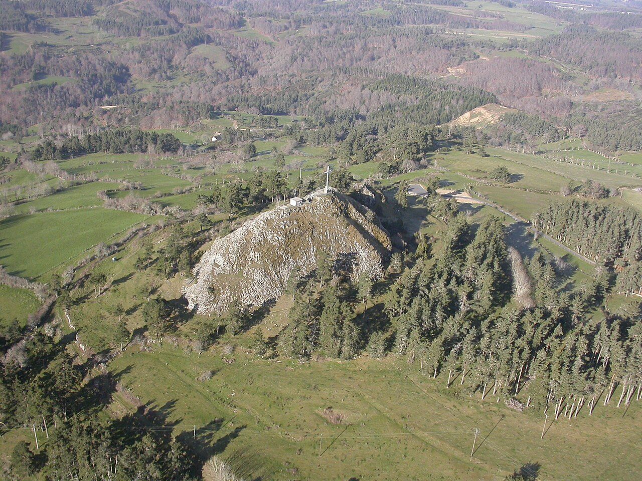 ROC DE PEYRE à Peyre en Aubrac