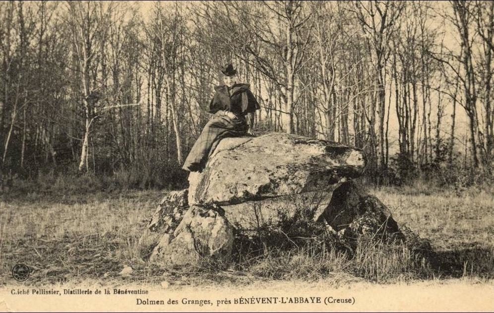 Dolmen des Granges à Bénévent-l'Abbaye