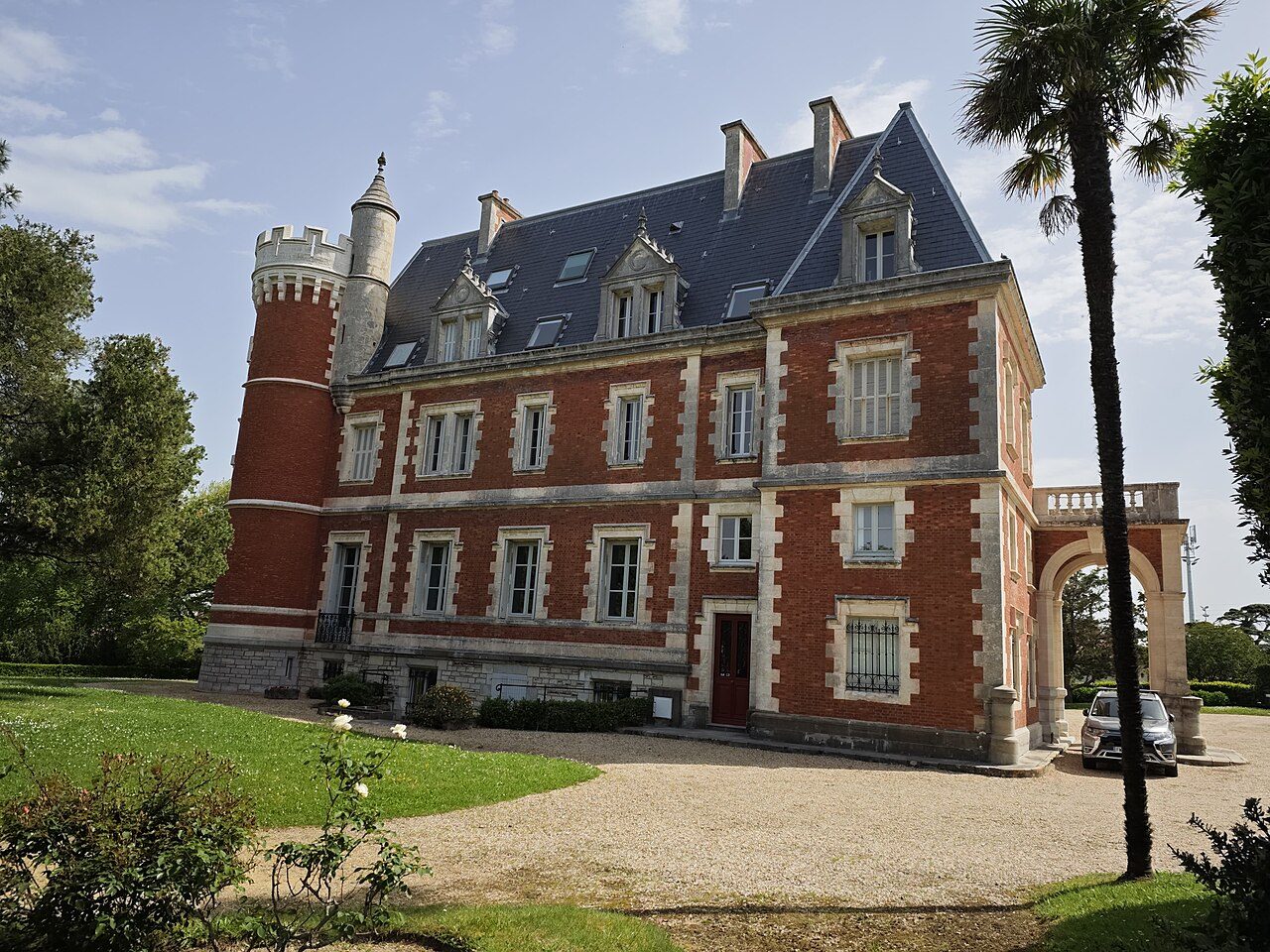 Un Château de cartes à Biarritz