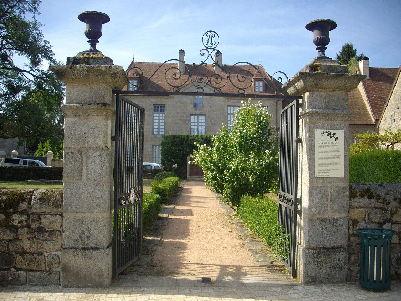 Jardin Jacques Lagrange à Ahun