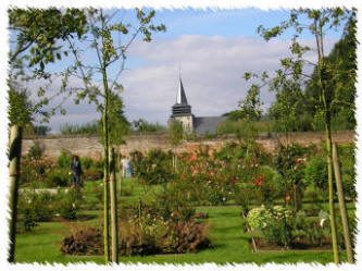 Parc et Roseraie du Château de Rambures à Rambures